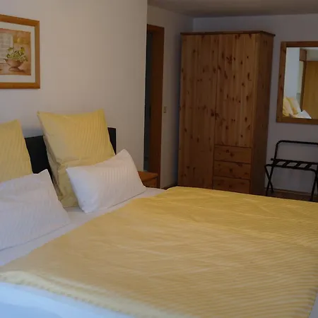 Heidehotel Jagdhof Gmbh 3*