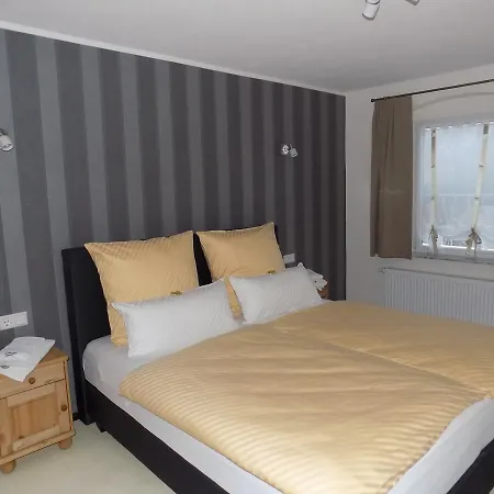 ベッド・アンド・ブレックファスト Heidehotel Jagdhof Gmbh Dobra