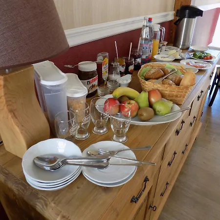 Heidehotel Jagdhof Gmbh ベッド・アンド・ブレックファスト Dobra